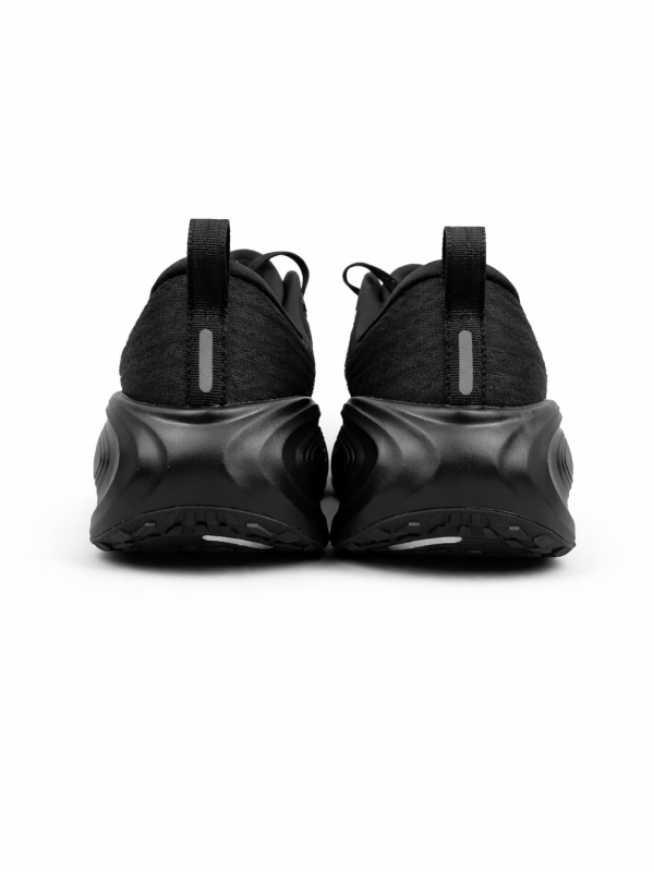 Nike Zoom Vomero PLUS "All Black"