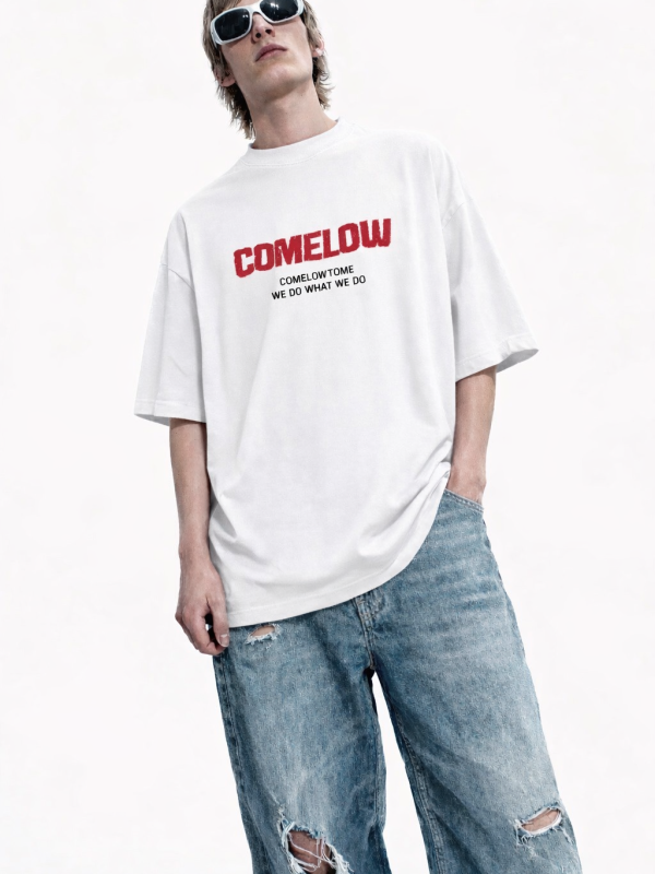 COMELOW STREET CLASSIC TEE “WHITE / RED / BLACK